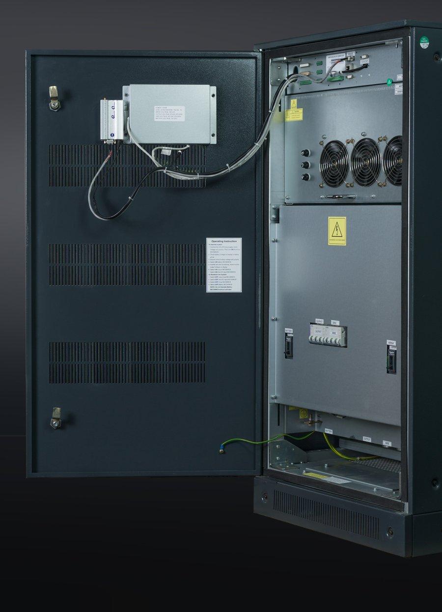 The inside of the energy management system sun2safe.